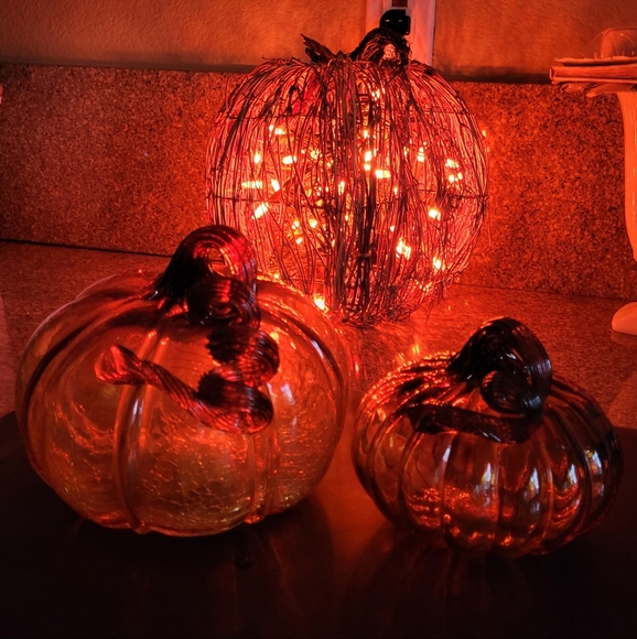 Amber Glass Pumpkins w/Brown Curly Decorative Stems, Set of 2 - Picture 2 of 11